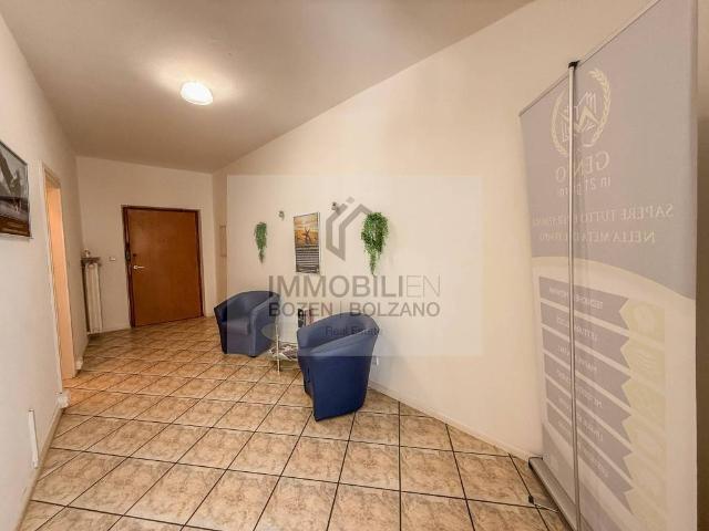 Locale Commerciale in affitto a Rentsch - Rencio, Bolzano - Bozen