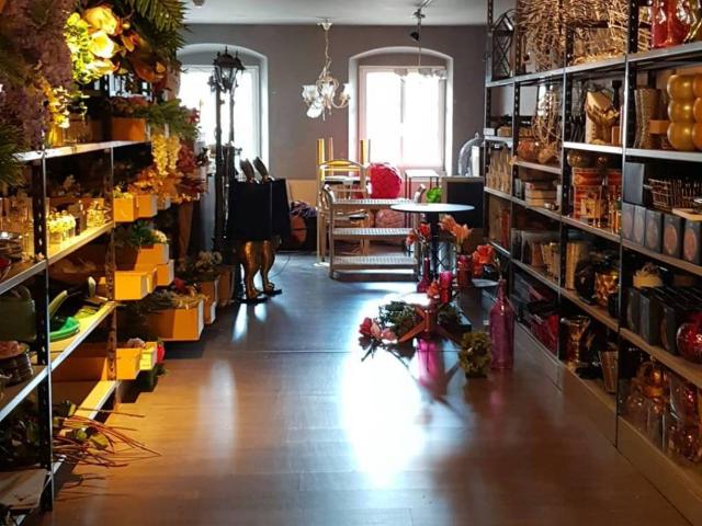 Locale Commerciale in affitto a Rentsch - Rencio, Bolzano - Bozen