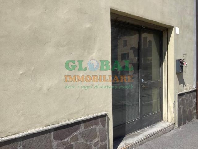Locale Commerciale in affitto a Comunità Valsugana e Tesino, Borgo Valsugana