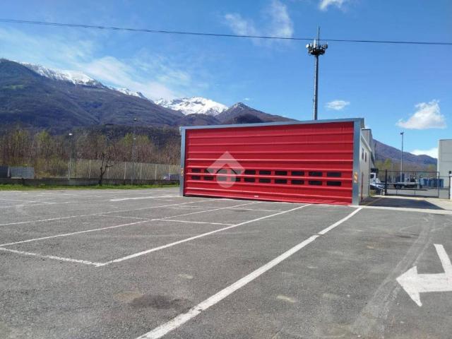 Locale Commerciale in affitto a Piemonte, Torino