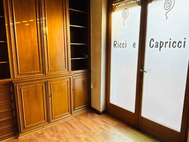 Locale Commerciale in affitto a Cellio con Breia, Piemonte