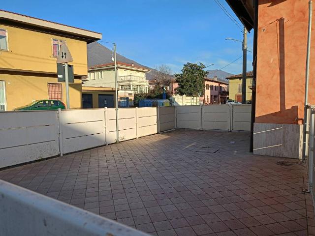 Locale Commerciale in affitto a Comunità montana della valle Trompia, Bovezzo
