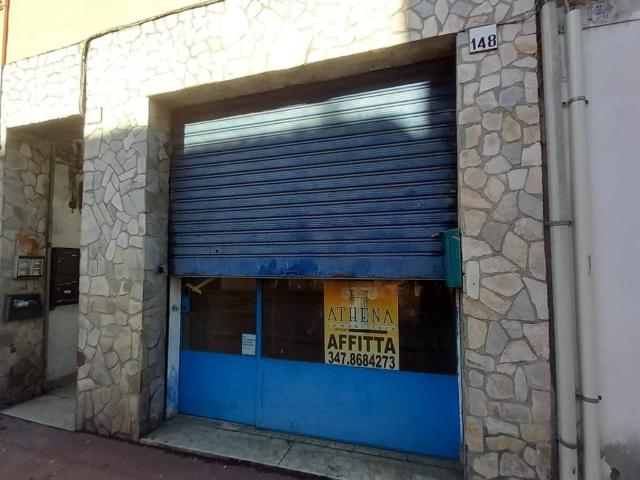 Locale Commerciale in affitto a Zona Ovest, Brescia