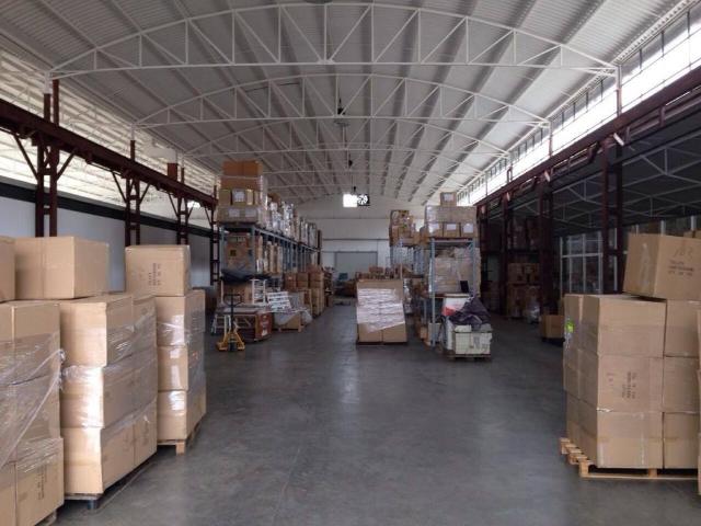 Locale Commerciale in affitto a Zona Ovest, Brescia
