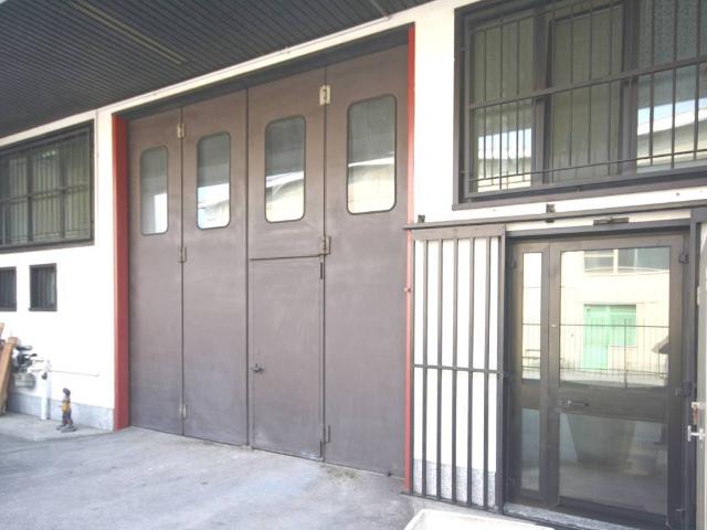 Locale Commerciale in affitto a Zona Omogenea Milano Nord, Bresso