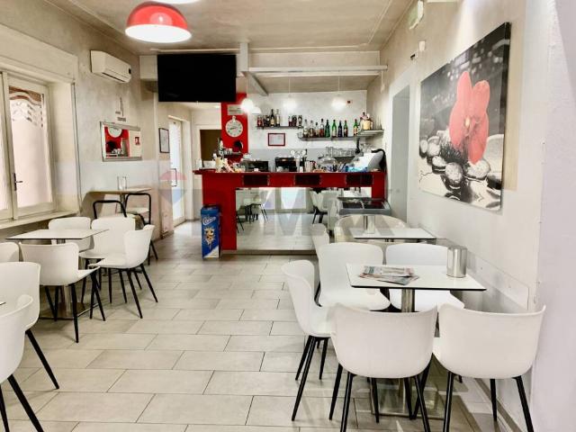 Locale Commerciale in affitto a Brignano Gera d'Adda, Bergamo