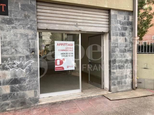 Locale Commerciale in affitto a Santa Chiara, Puglia