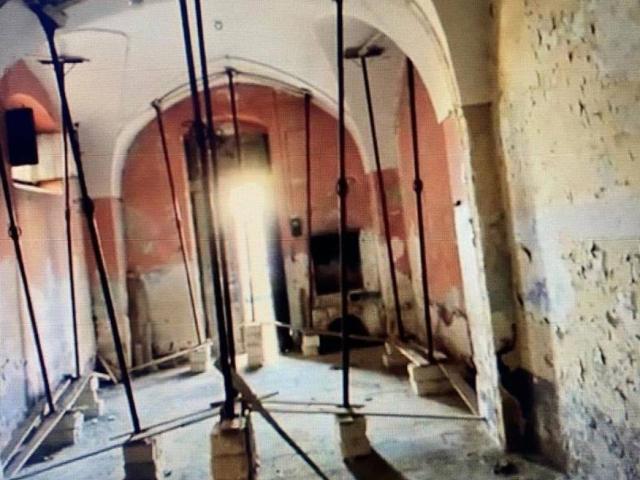Locale Commerciale in affitto a Centro, Puglia