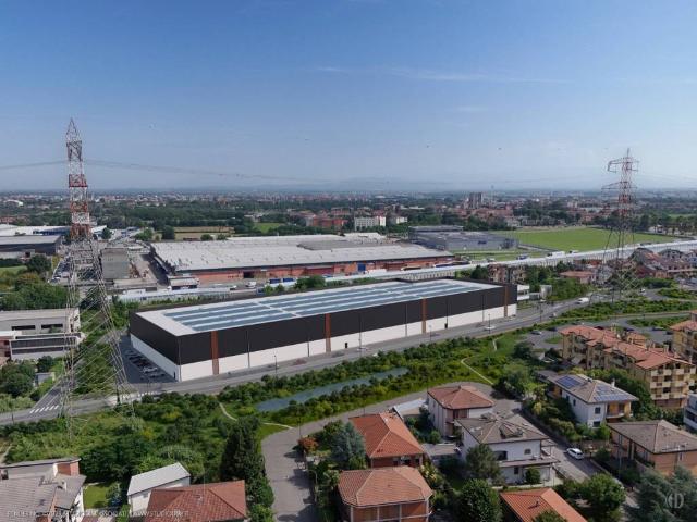 Locale Commerciale in affitto a Brugherio, Lombardia