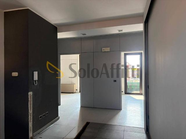 Locale Commerciale in affitto a San Giovanni, Busto Arsizio