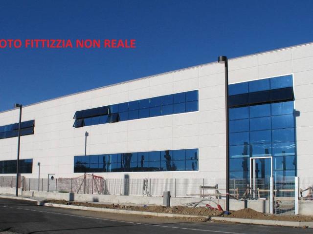 Locale Commerciale in affitto a Calenzano, Toscana