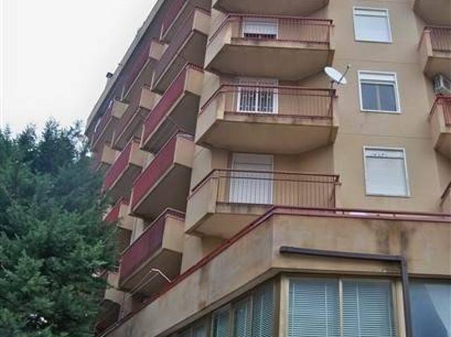 Locale Commerciale in affitto a Quartiere Provvidenza, Caltanissetta