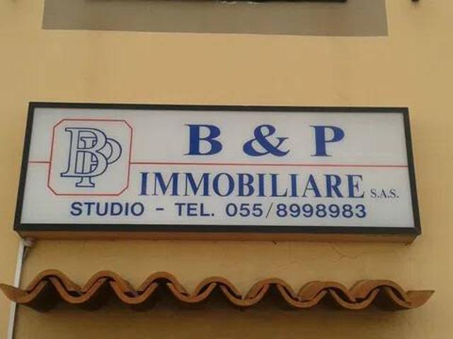 Locale Commerciale in affitto a San Martino, Campi Bisenzio