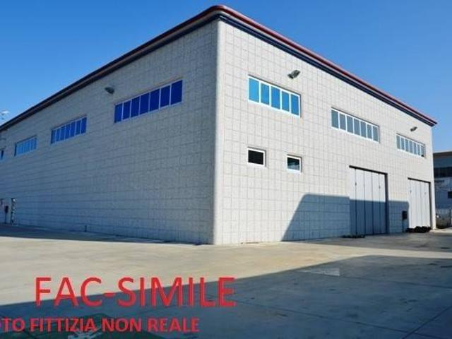 Locale Commerciale in affitto a San Lorenzo, Campi Bisenzio