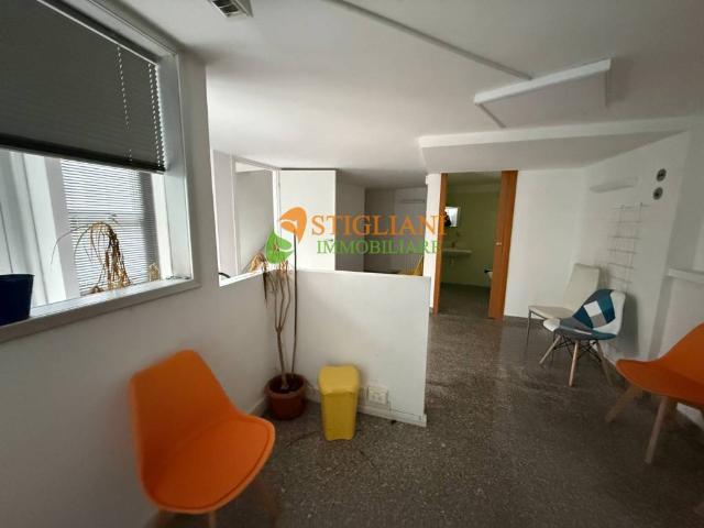 Locale Commerciale in affitto a Campobasso, Molise