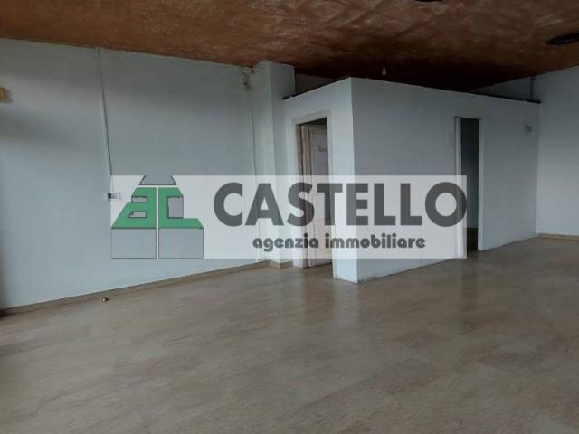 Locale Commerciale in affitto a Campodarsego, Veneto