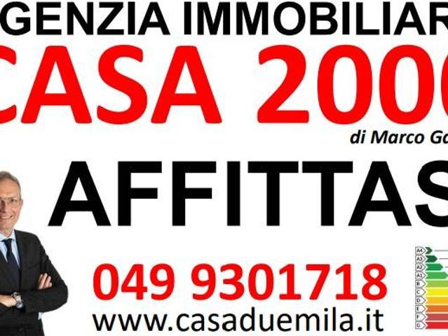 Locale Commerciale in affitto a San Marco, Camposampiero