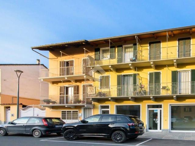 Locale Commerciale in affitto a Piemonte, Cuneo