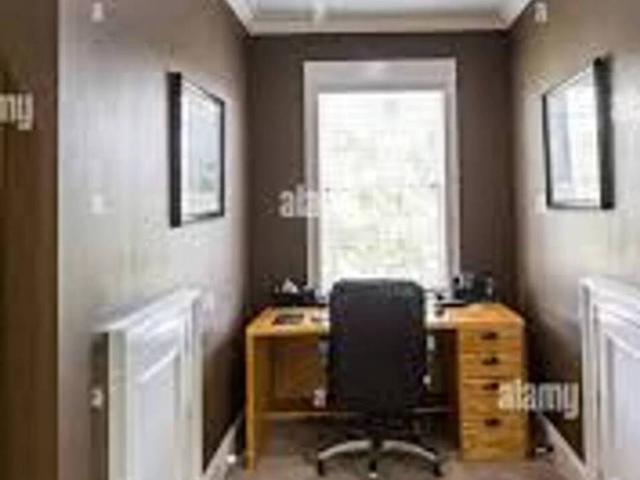 Locale Commerciale in affitto a Capannori, Lucca