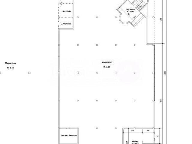 Locale Commerciale in affitto a Capannori, Lucca