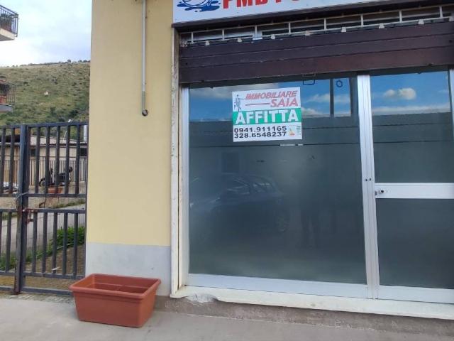 Locale Commerciale in affitto a Piana, Capo D'orlando