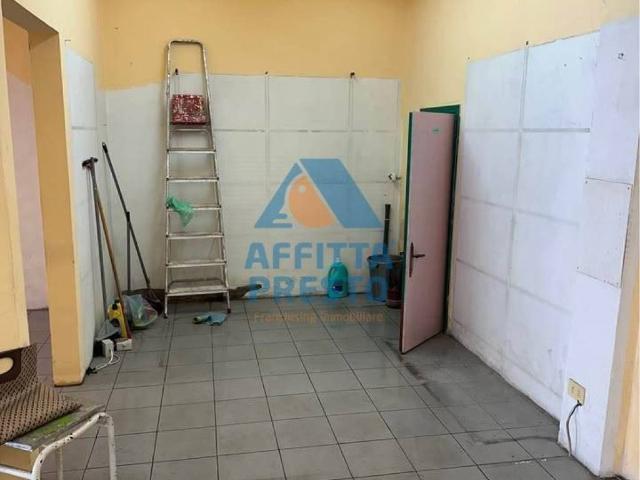 Locale Commerciale in affitto a Unione dei Comuni Circondario dell'Empolese Valdelsa, Capraia