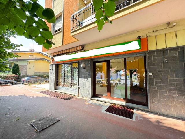 Locale Commerciale in affitto a Piemonte, Cuneo