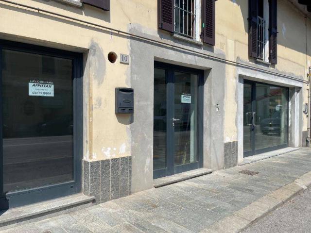 Locale Commerciale in affitto a Piemonte, Torino