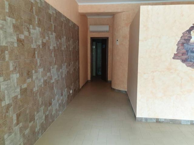 Locale Commerciale in affitto a Unione delle Terre d'Argine, Carpi