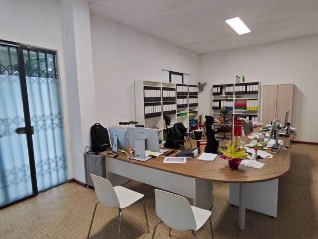 Locale Commerciale in affitto a Unione delle Terre d'Argine, Carpi