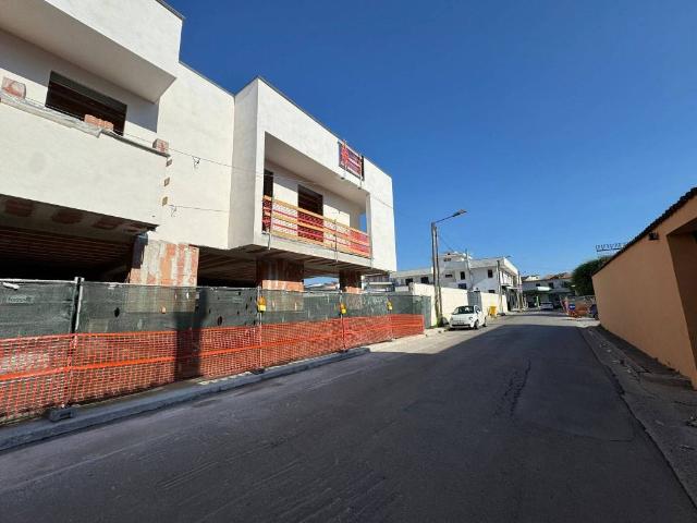 Locale Commerciale in affitto a Casal Di Principe, Campania