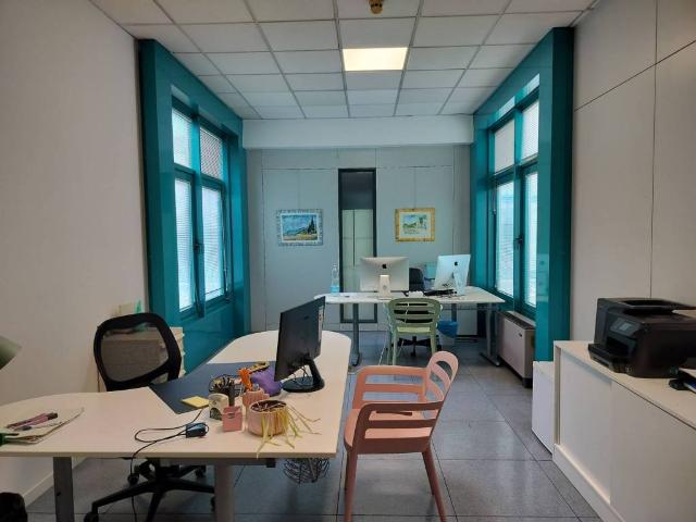 Locale Commerciale in affitto a Unione dei comuni Valli del Reno, Lavino e Samoggia, Casalecchio Di Reno