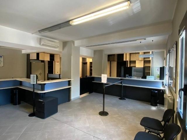 Locale Commerciale in affitto a Croce di Casalecchio, Casalecchio Di Reno