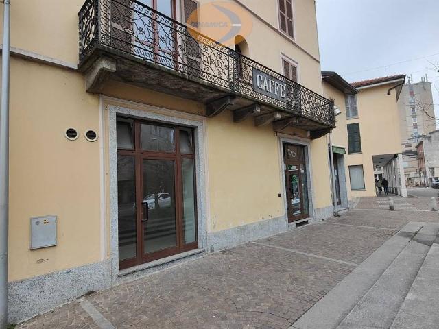 Locale Commerciale in affitto a Galgiana, Casatenovo
