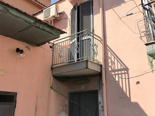 Locale Commerciale in affitto a Municipalità 7, Casoria