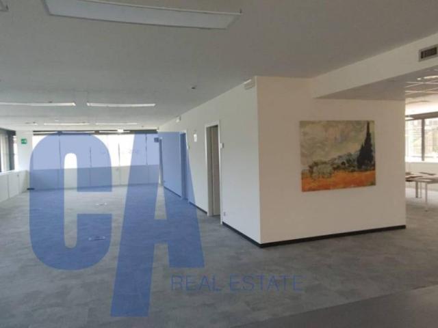 Locale Commerciale in affitto a Villa Fiorita, Cassina De' Pecchi