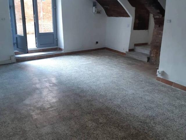 Locale Commerciale in affitto a Piemonte, Alessandria