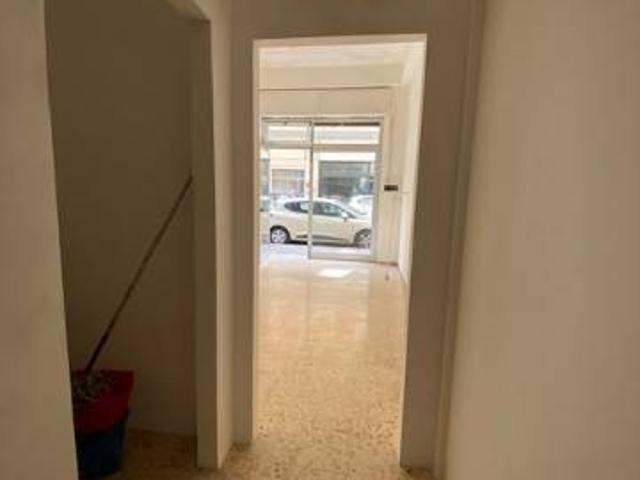 Locale Commerciale in affitto a San Silvestro, Cassino
