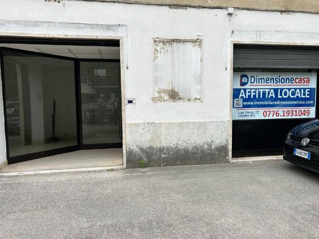Locale Commerciale in affitto a San Silvestro, Cassino