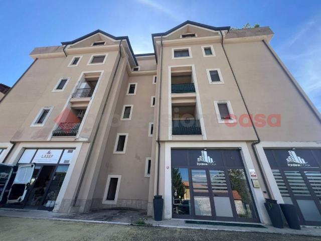 Locale Commerciale in affitto a San Bartolomeo, Cassino