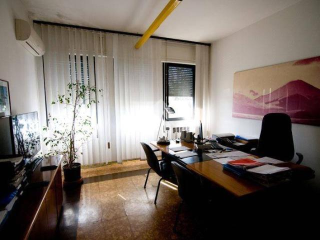 Locale Commerciale in affitto a Unione Reno Galliera, Castel Maggiore