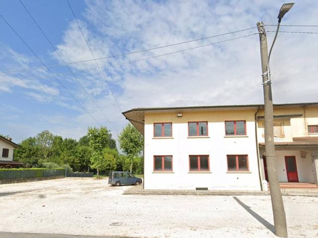 Locale Commerciale in affitto a Onzato, Castel Mella