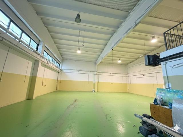 Locale Commerciale in affitto a Nuovo Circondario Imolese, Castel San Pietro Terme