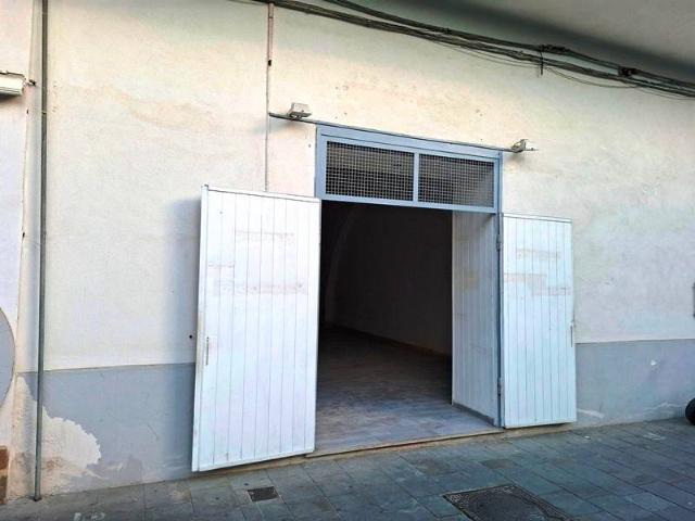 Locale Commerciale in affitto a Castellabate, Campania