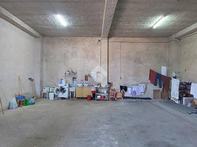Locale Commerciale in affitto a Castellammare Del Golfo, Sicilia
