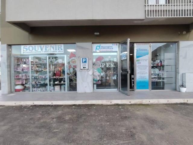 Locale Commerciale in affitto a Castellammare Del Golfo, Sicilia