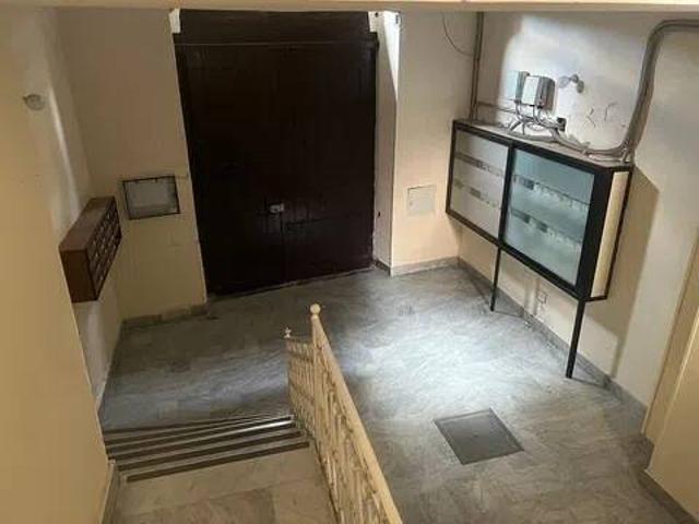 Locale Commerciale in affitto a Castellammare Di Stabia, Campania