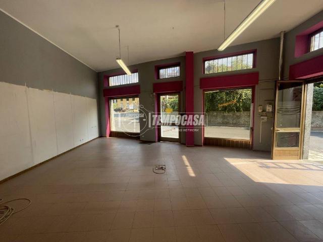 Locale Commerciale in affitto a Spineto, Piemonte