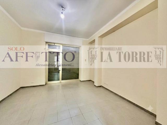 Locale Commerciale in affitto a Piemonte, Alessandria