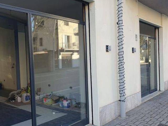 Locale Commerciale in affitto a Unione di comuni Terre di Castelli, Castelnuovo Rangone